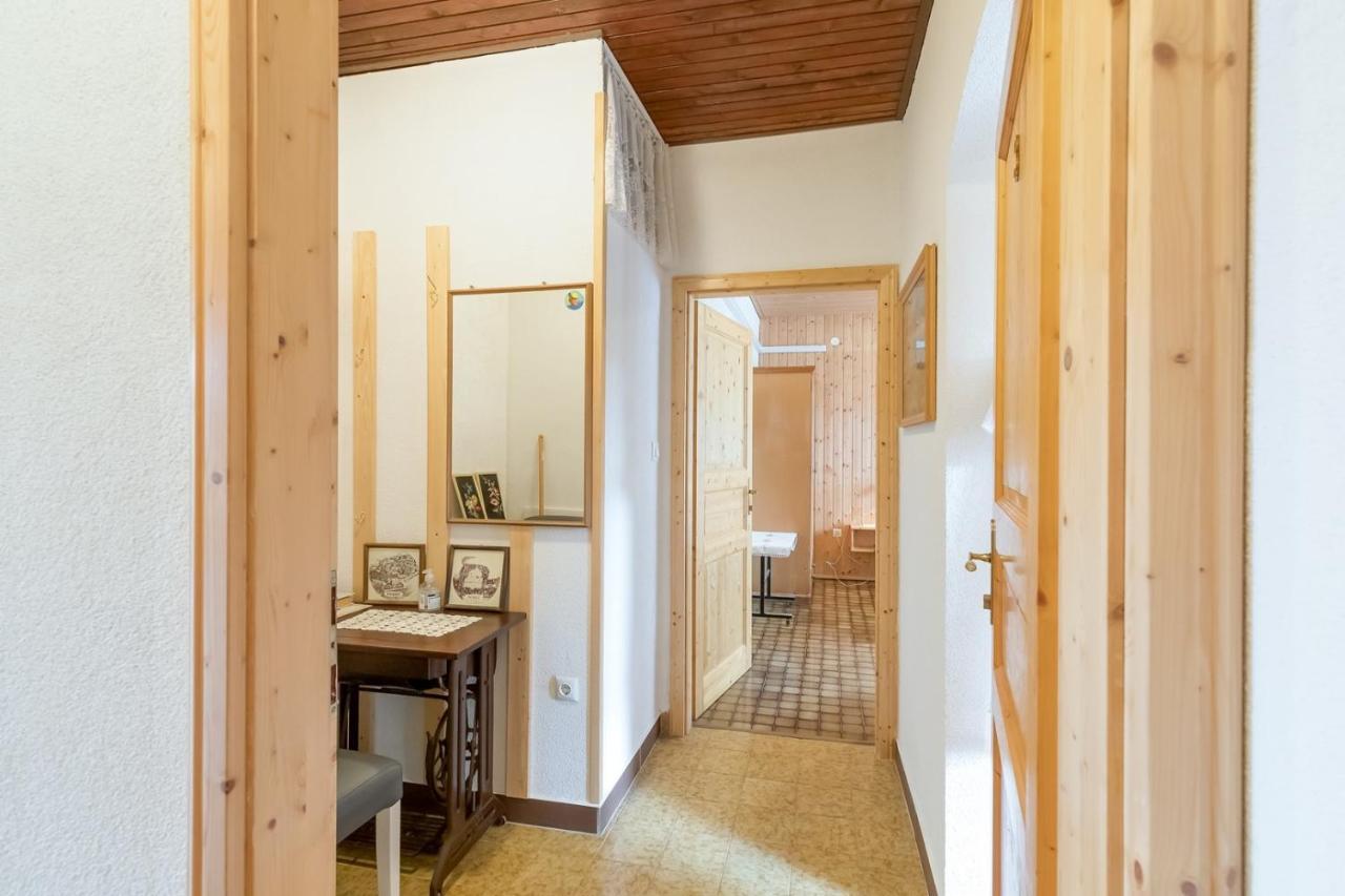 Ines & Hans Tar-Vabriga Exterior photo