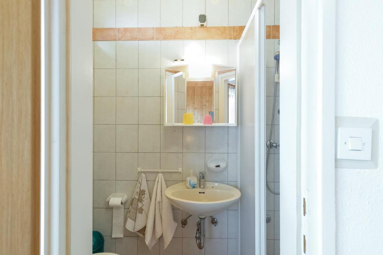 Ines & Hans Tar-Vabriga Exterior photo